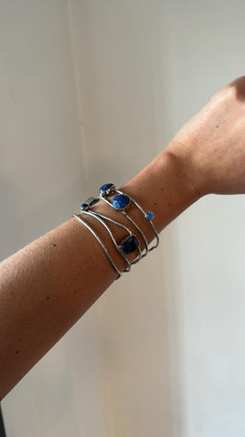 Brazalete Hilos Piedras